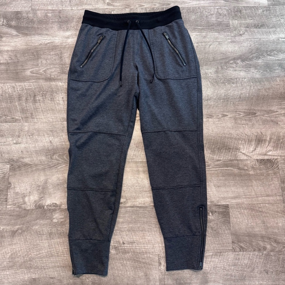 Athleta Flux Street Joggers Charcoal Gray Zip Pocket/Hem Womens Sz. XS